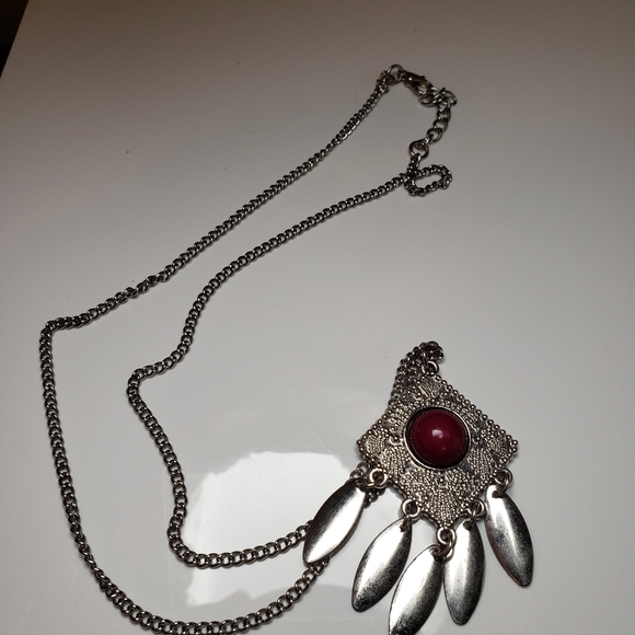 Pendant necklace - Picture 3 of 3